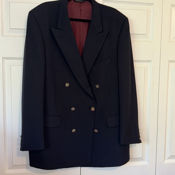 Burberry Blazer. - Picture 6 of 6